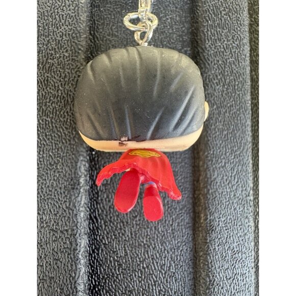 Funko Pocket POP! Superman DC Comics Vinyl Figure Keychain 4” EUC - Picture 3 of 3